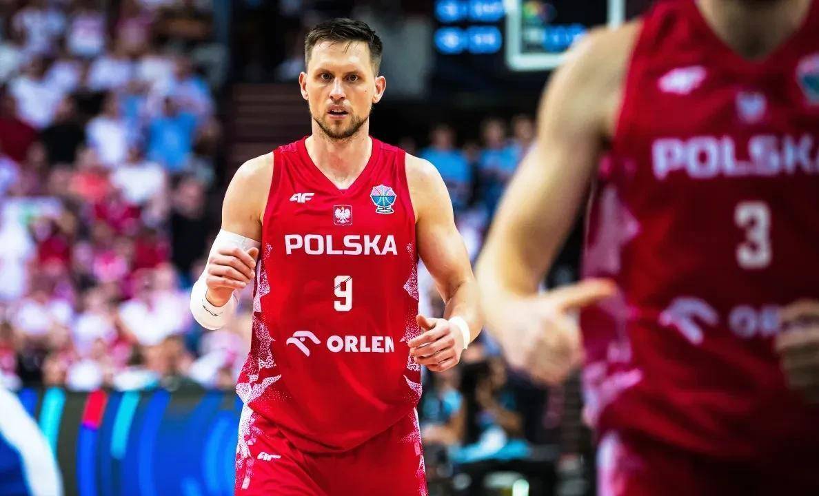 波兰鏖战英格兰，格纳布里爆发神勇