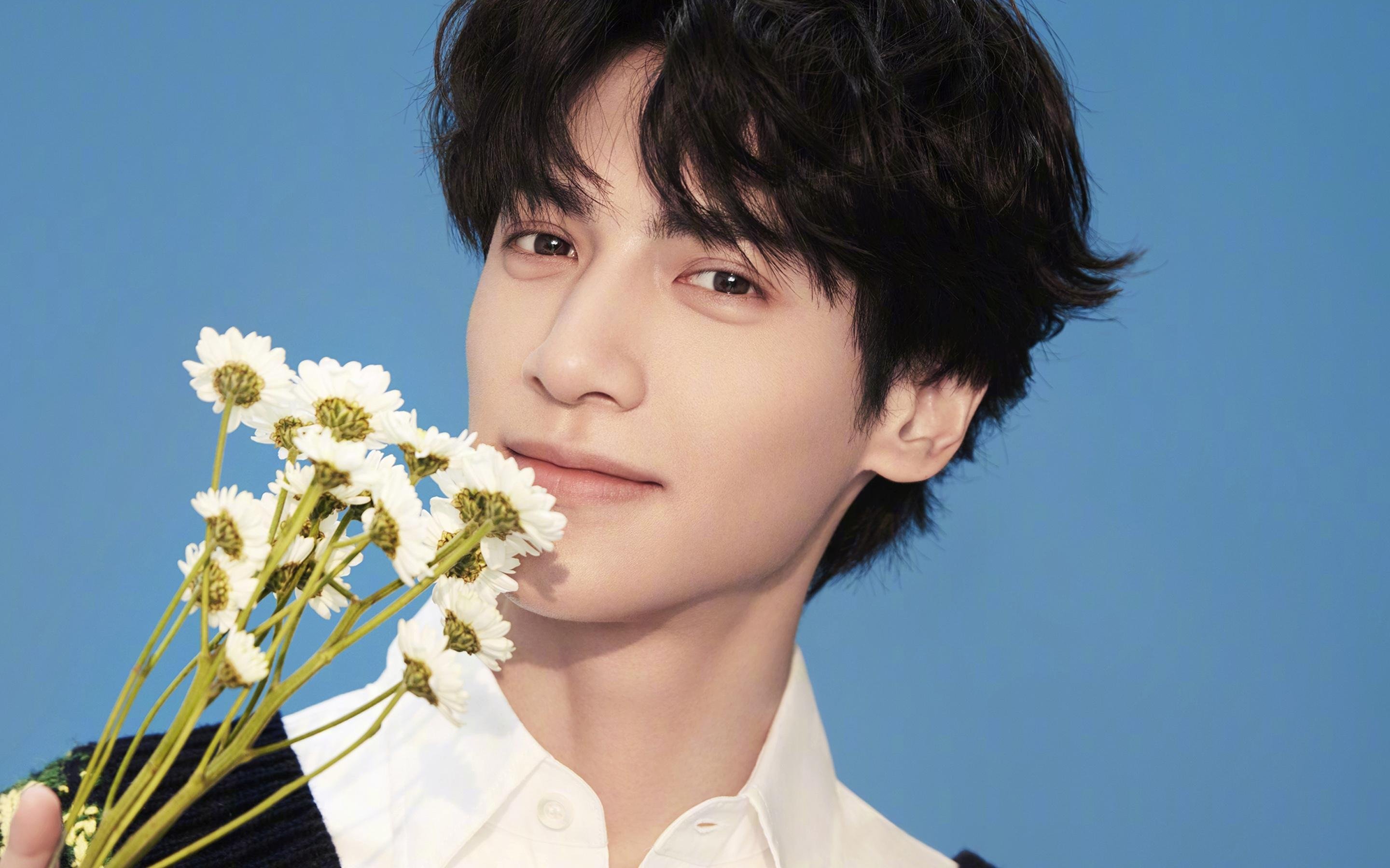 开云体育-蓝色洪流淹没非洲雄狮，当布鲁诺成为球场唯一的无解方程式